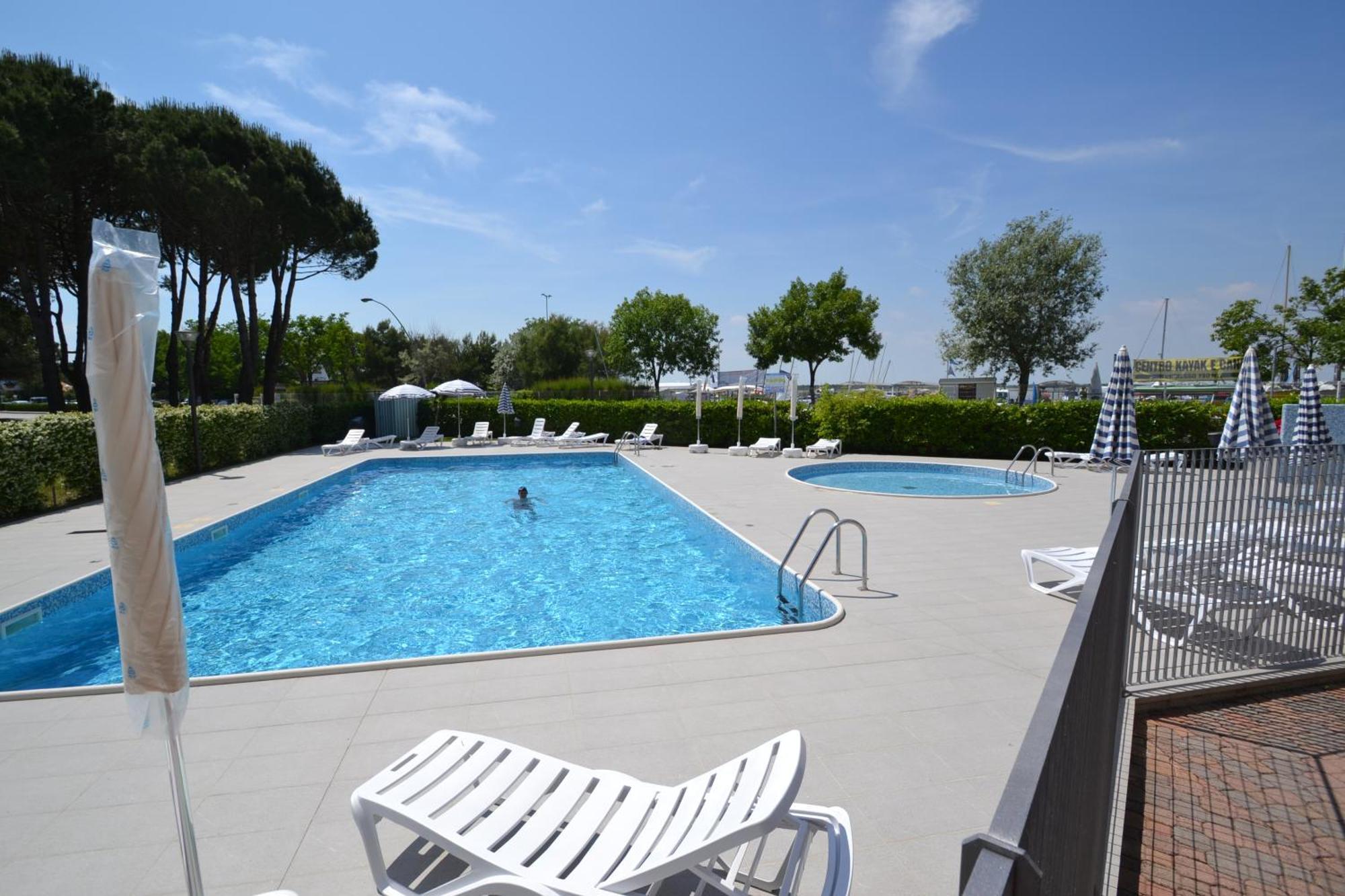 Gavitello Apartment Бибионе Екстериор снимка