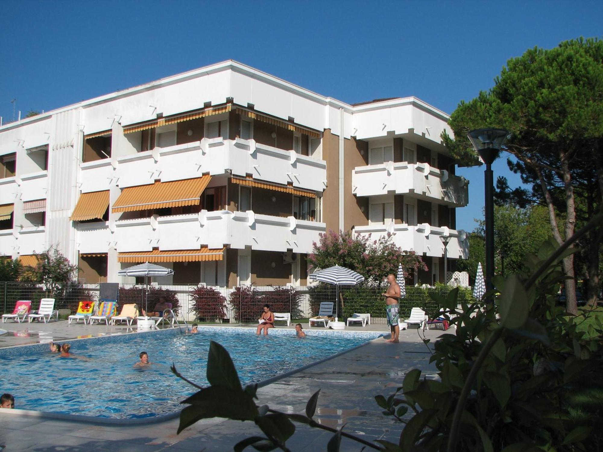 Gavitello Apartment Бибионе Екстериор снимка